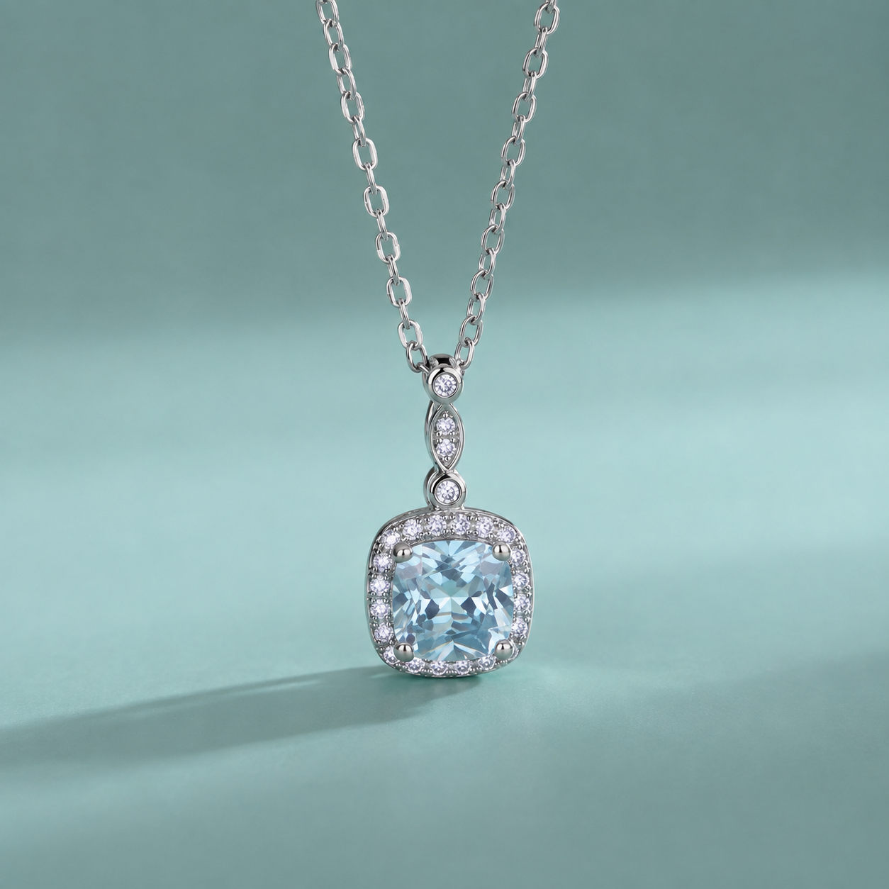 Aquamarine Blue Diamond Jewellery Set