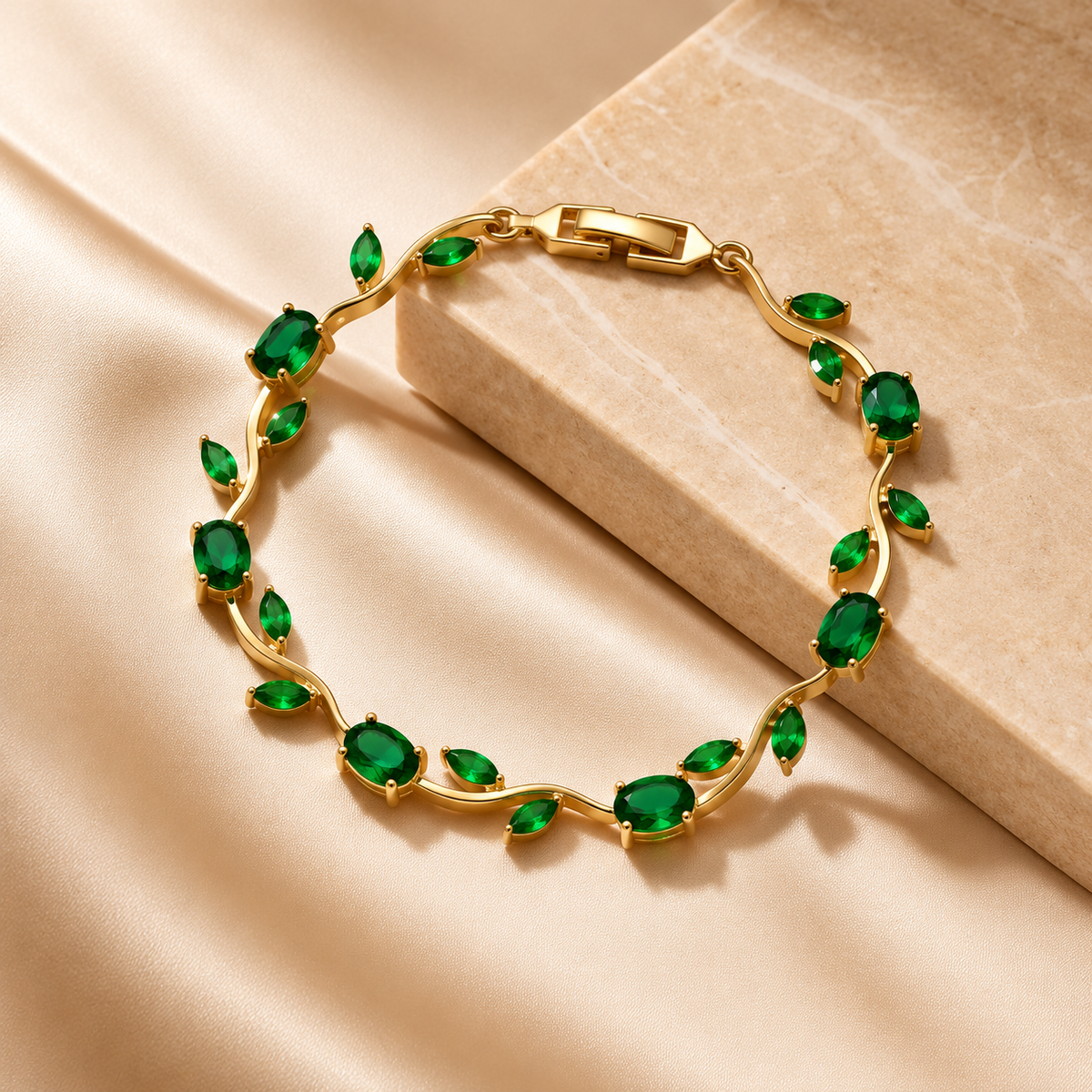 Tulip Vine Bracelet-Green