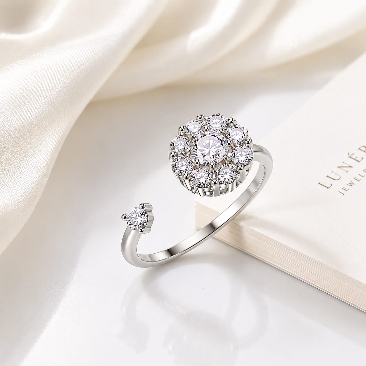 360° Rotating Diamond Ring