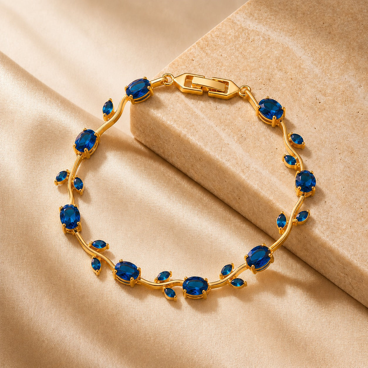 Blue Tulip Bracelate