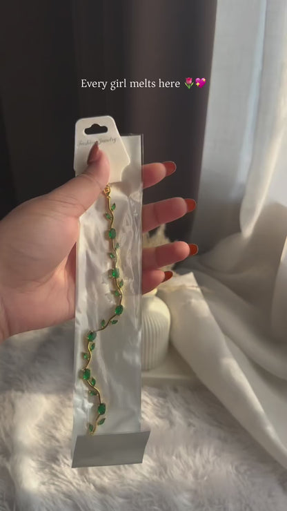 Tulip Vine Bracelet-Green